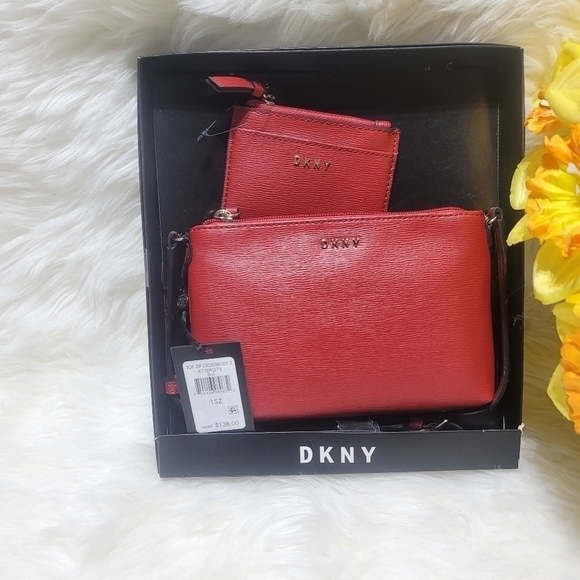 DKNY TOP ZIP AND CROSSBODY RED NEW. - Picture 1 of 8